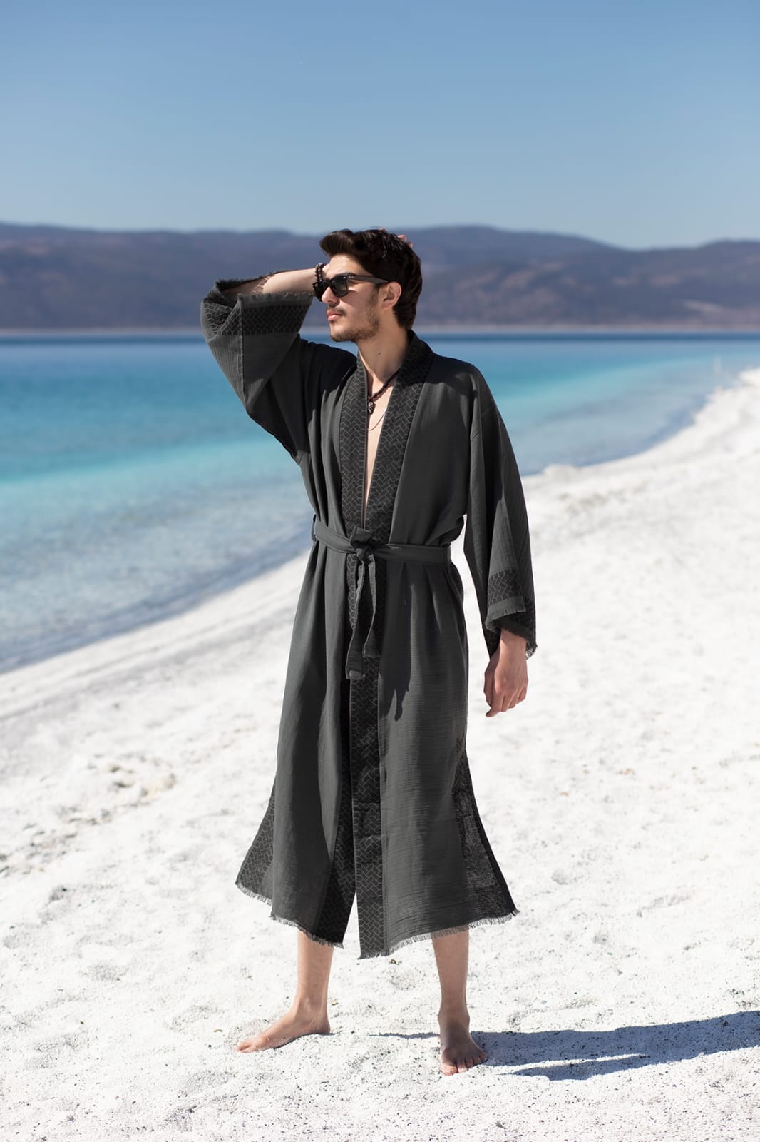 Astra Kimono - Muslin