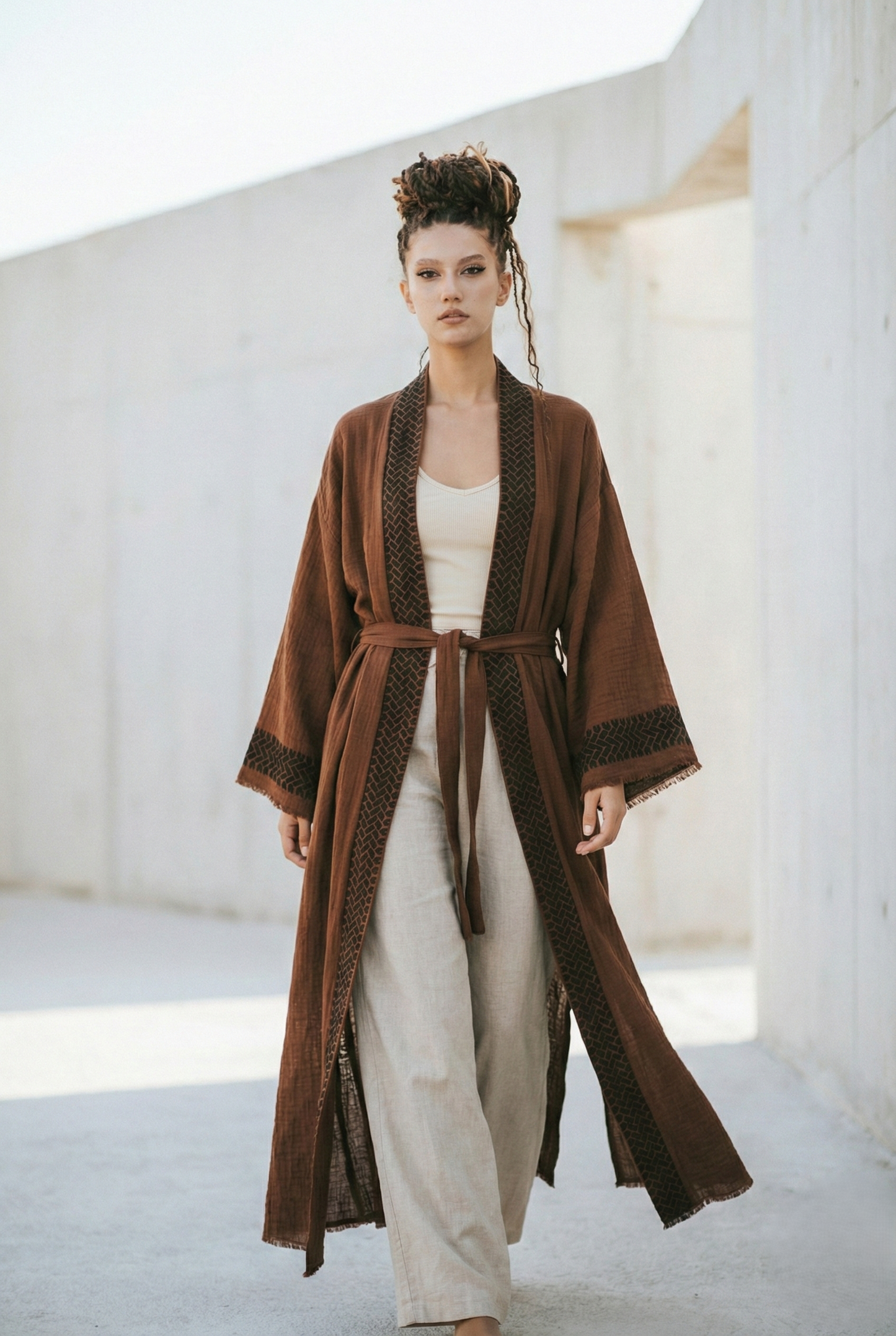 Petra Kimono - Naturally Woven, Effortlessly Worn