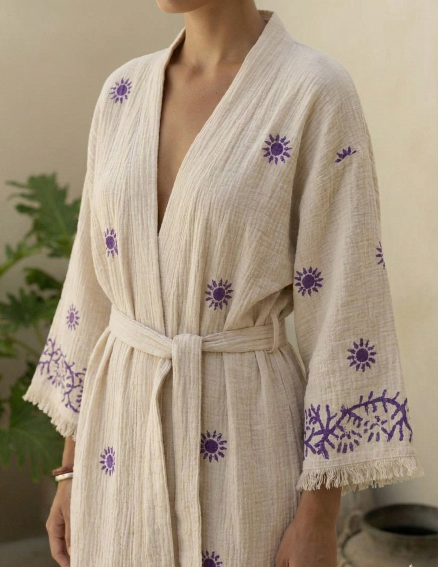 Nura Kimono - Quietly Feminine