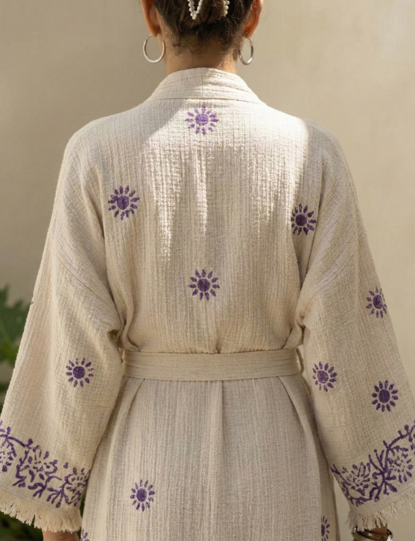 Nura Kimono - Quietly Feminine