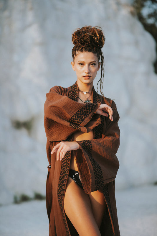 Petra Kimono - Naturally Woven, Effortlessly Worn