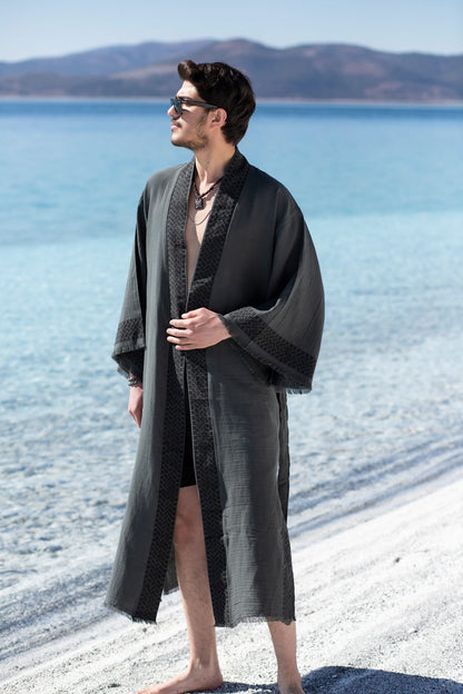 Astra Kimono - Muslin