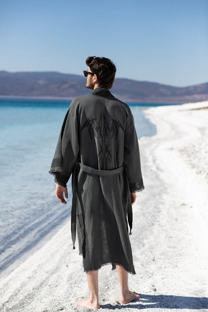 Astra Kimono - Muslin