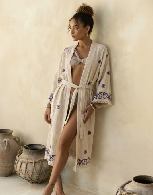 Nura Kimono - Quietly Feminine